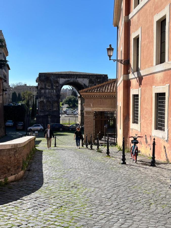 Shabby Roman Studio- Ai Fori Imperiali Bagian luar foto