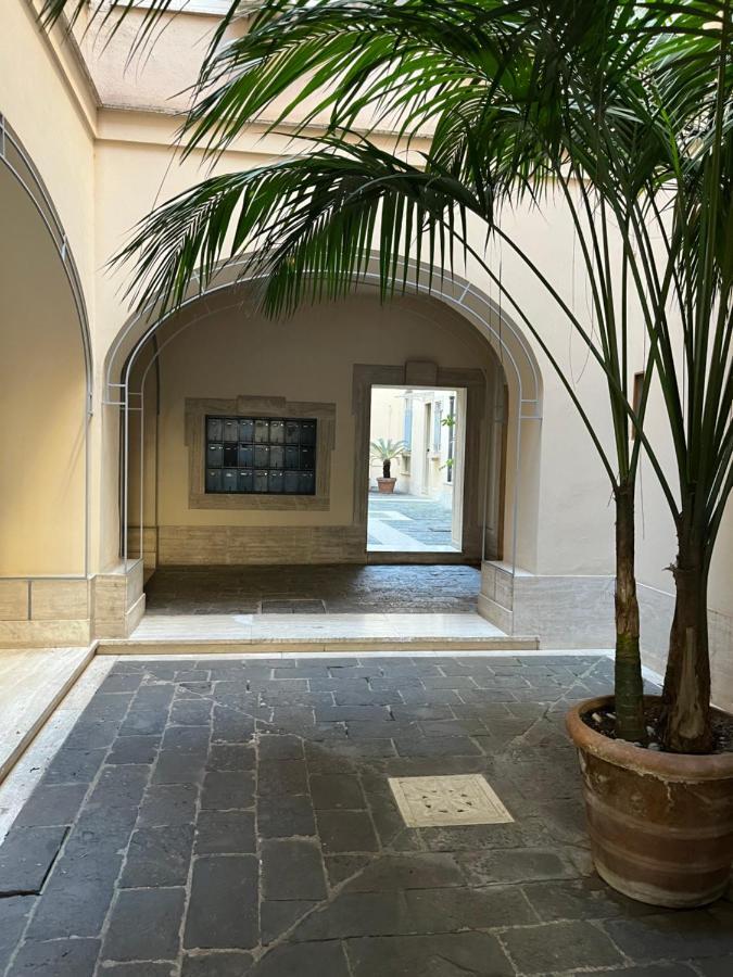 Shabby Roman Studio- Ai Fori Imperiali Bagian luar foto