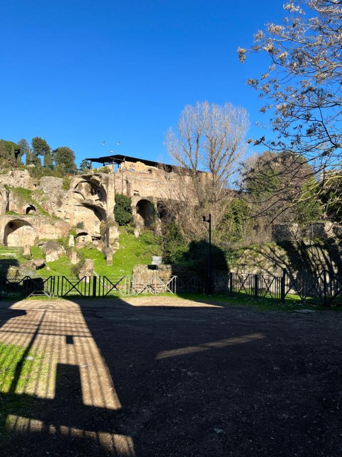 Shabby Roman Studio- Ai Fori Imperiali Bagian luar foto